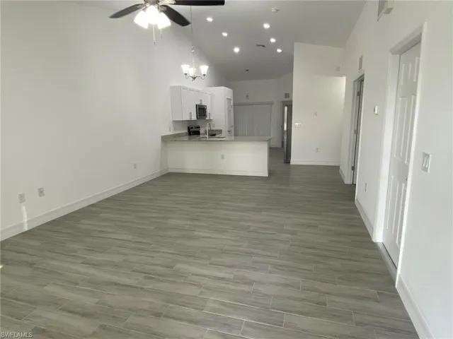 5005-5007  Bauer  ST, Lehigh Acres, FL 33973