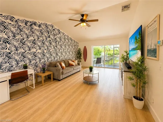 3659 Riviera Cir, Bonita Springs, Florida 34134