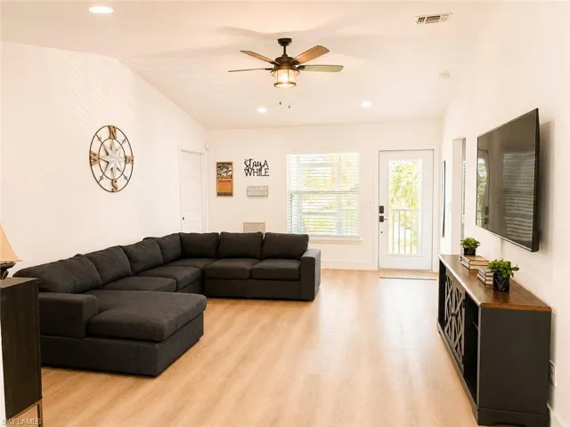3659 Riviera Cir, Bonita Springs, Florida 34134