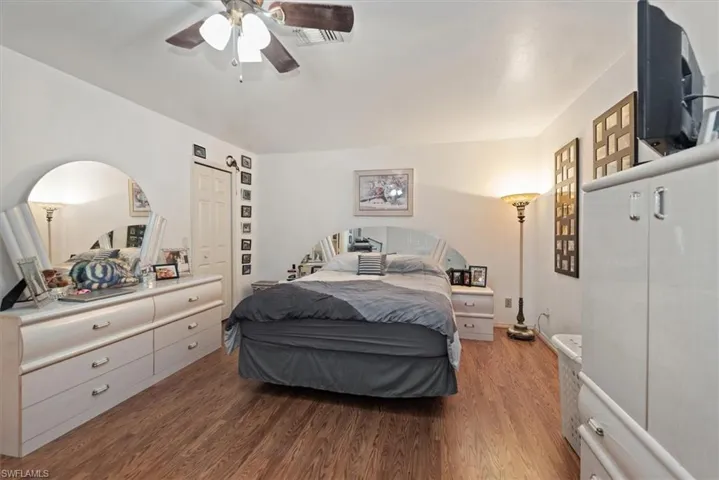4860 14th St Ne, Naples, Florida 34120