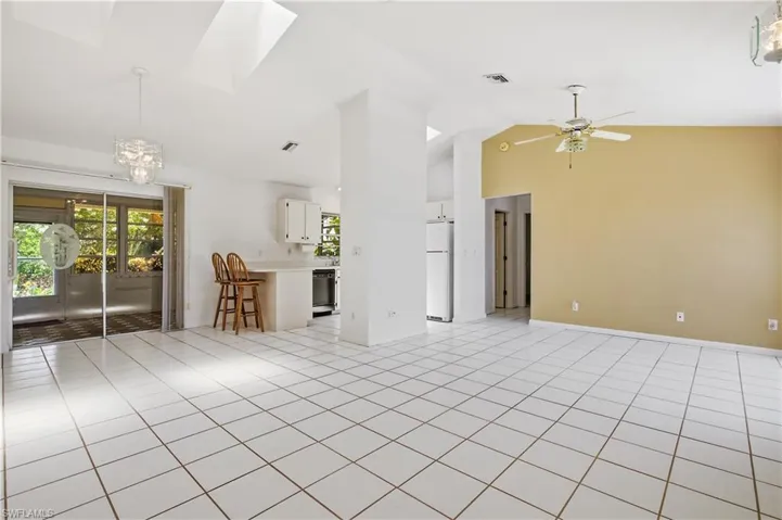 1513 Sw 44th St, Cape Coral, Florida 33914