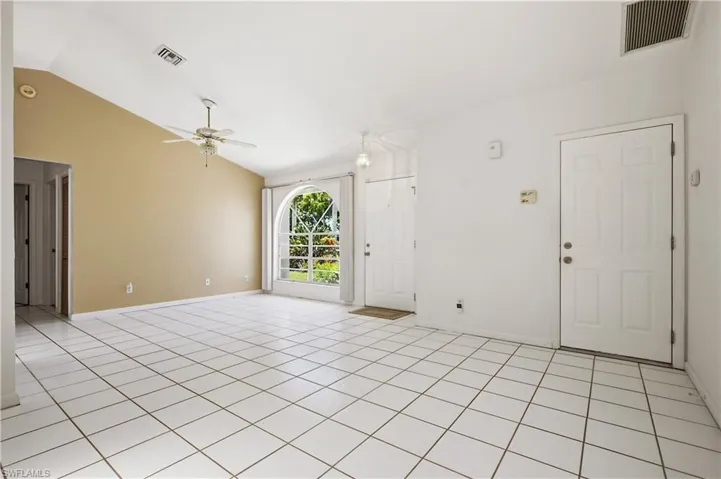 1513 Sw 44th St, Cape Coral, Florida 33914