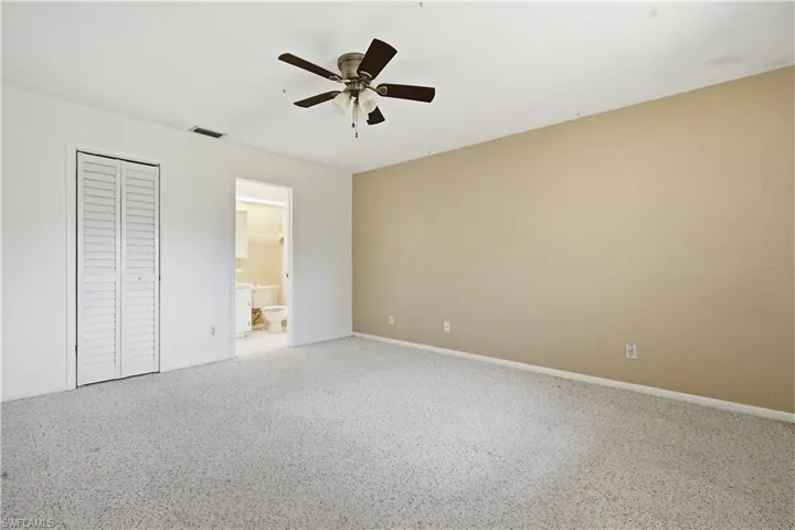 1513 Sw 44th St, Cape Coral, Florida 33914