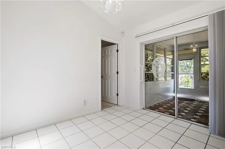 1513 Sw 44th St, Cape Coral, Florida 33914