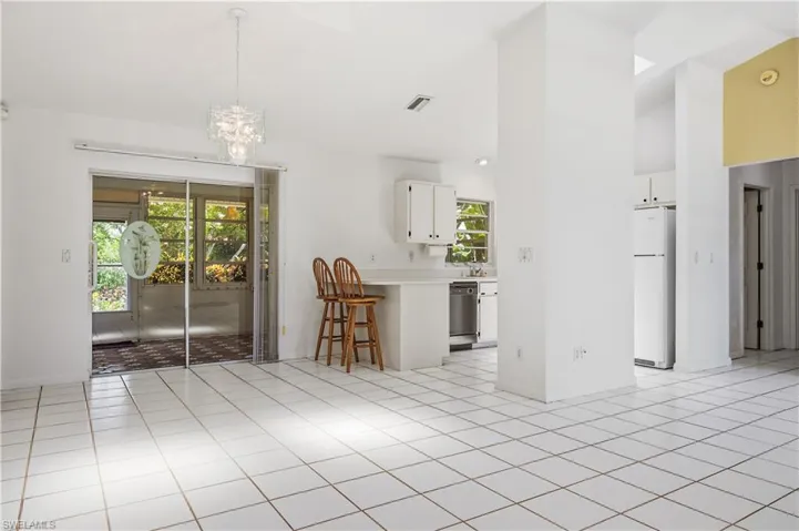 1513 Sw 44th St, Cape Coral, Florida 33914