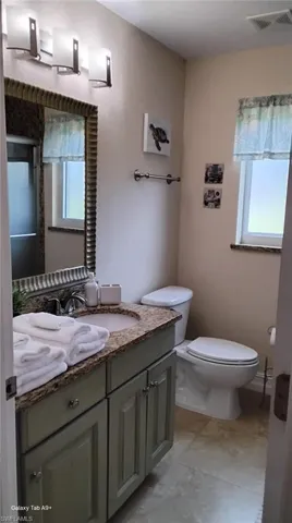 1749 Bikini Ct, Cape Coral, Florida 33904