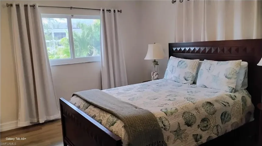 1749 Bikini Ct, Cape Coral, Florida 33904