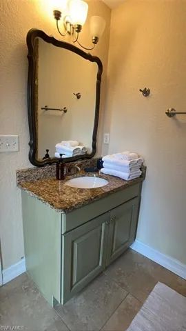 1749 Bikini Ct, Cape Coral, Florida 33904