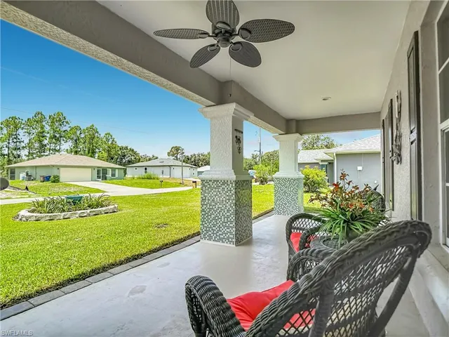 2610 53rd St W, Lehigh Acres, Florida 33971