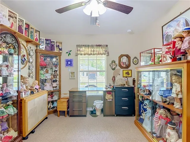 2610 53rd St W, Lehigh Acres, Florida 33971