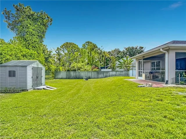 2610 53rd St W, Lehigh Acres, Florida 33971