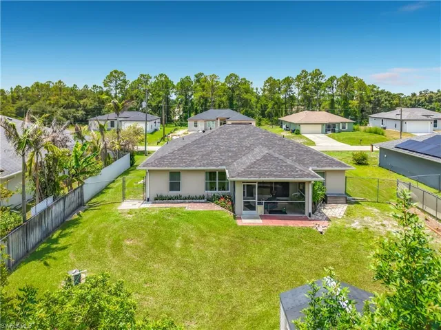 2610 53rd St W, Lehigh Acres, Florida 33971