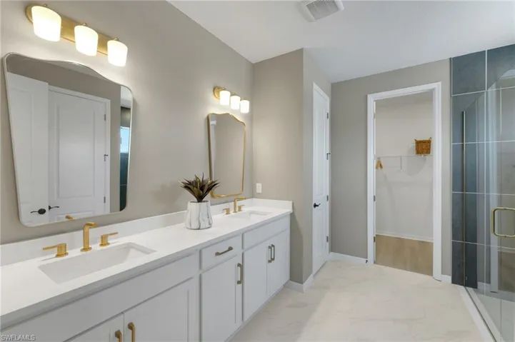 17082 Squirrel Branch Ln, Alva, Florida 33920