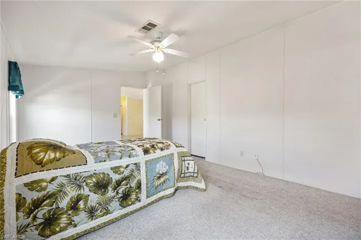 370 Nicklaus Blvd, North Fort Myers, Florida 33903