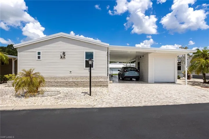 370 Nicklaus Blvd, North Fort Myers, Florida 33903