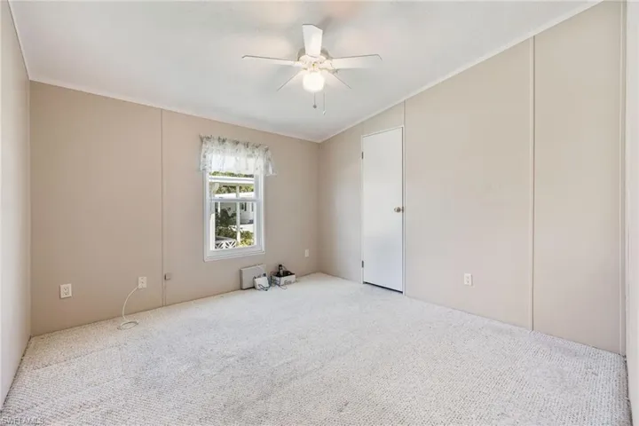 370 Nicklaus Blvd, North Fort Myers, Florida 33903