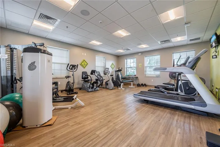 370 Nicklaus Blvd, North Fort Myers, Florida 33903