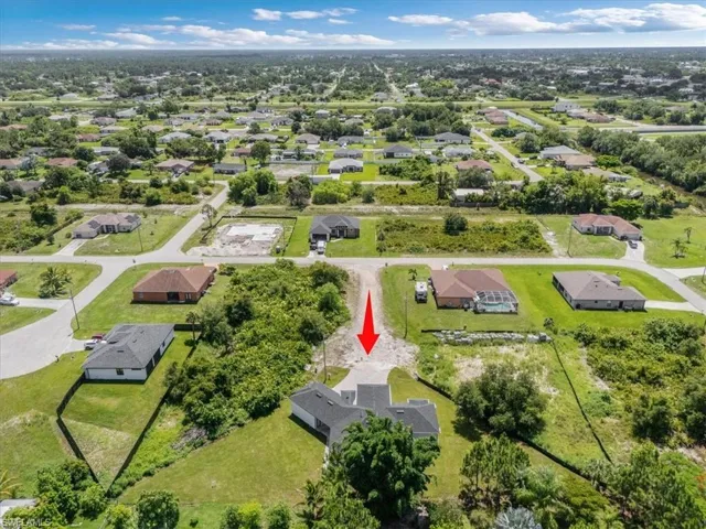 3510  9th W CT, Lehigh Acres, FL 33971