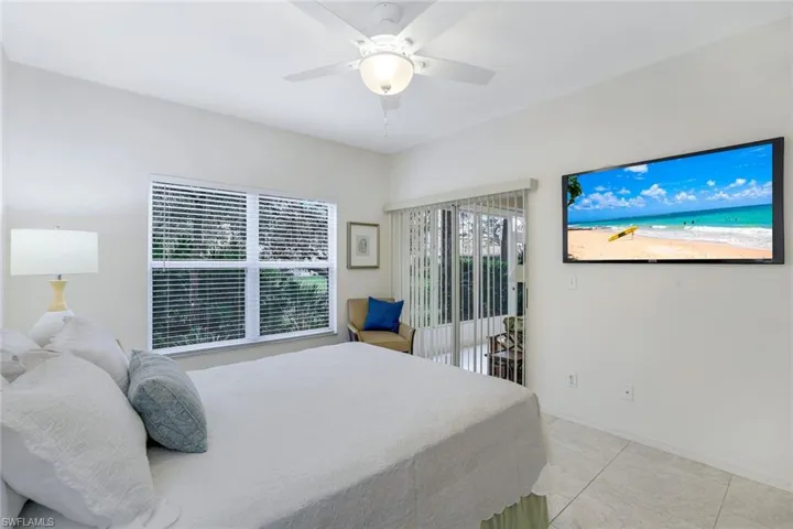 Primary bedroom with access to lanai.