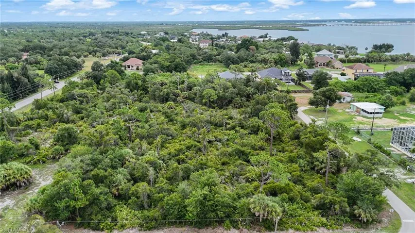 1910 Banana St, Port Charlotte, Florida 33980