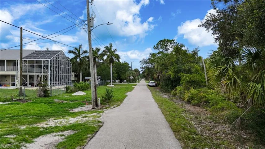 1910 Banana St, Port Charlotte, Florida 33980
