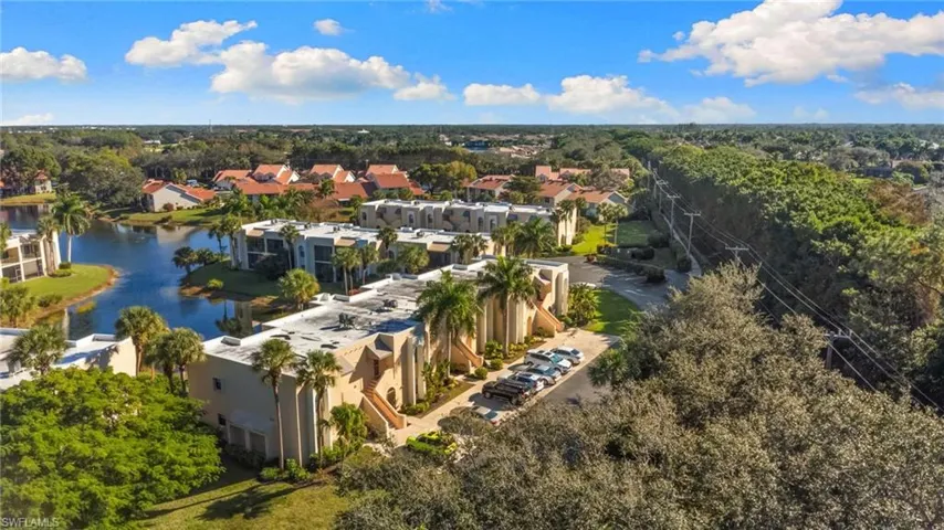 3324  Olympic  DR, Naples, FL 34105