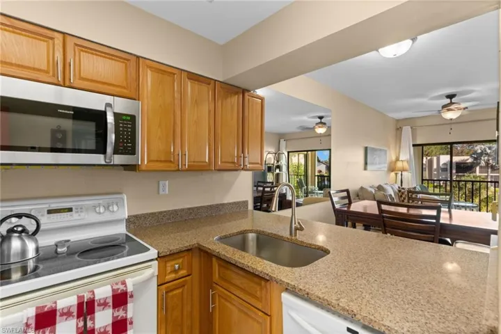 3324  Olympic  DR, Naples, FL 34105