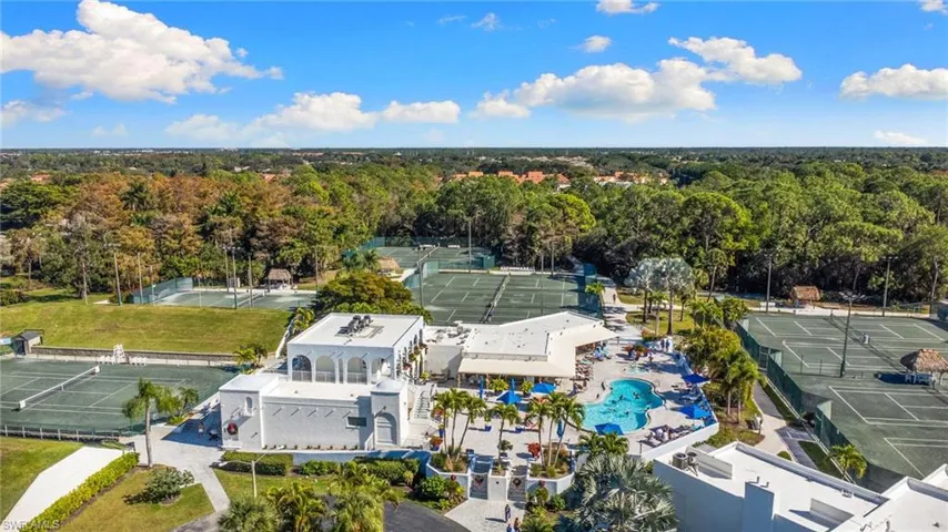 3324  Olympic  DR, Naples, FL 34105