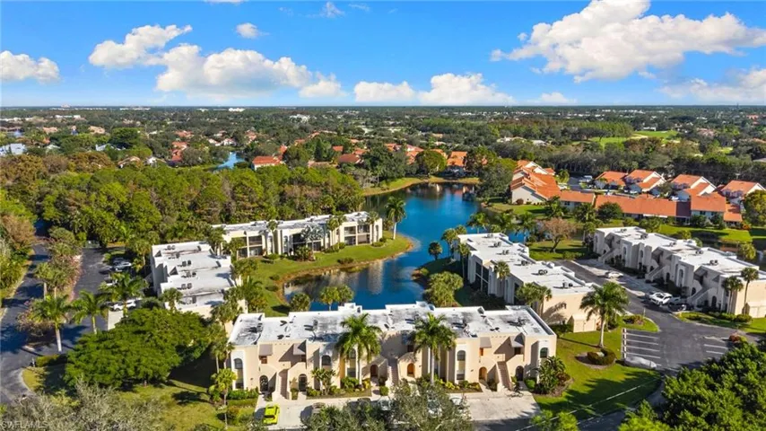 3324  Olympic  DR, Naples, FL 34105