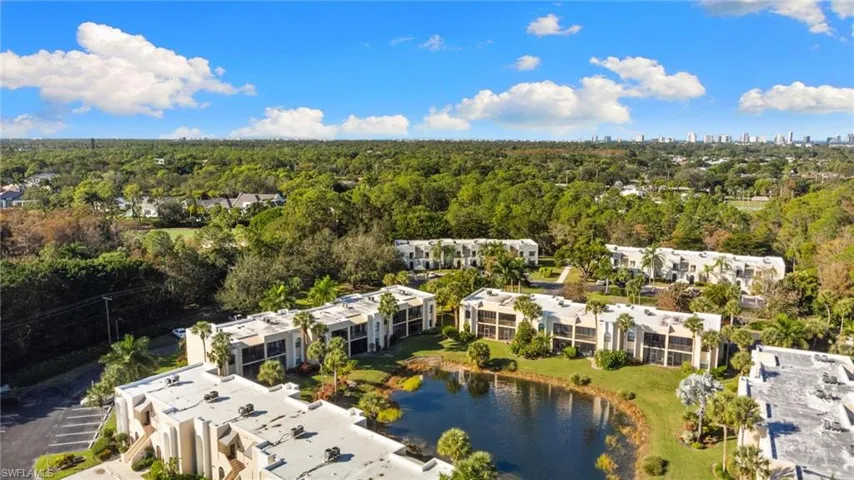 3324  Olympic  DR, Naples, FL 34105