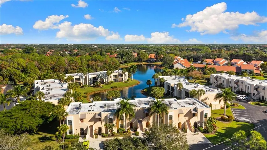 3324  Olympic  DR, Naples, FL 34105