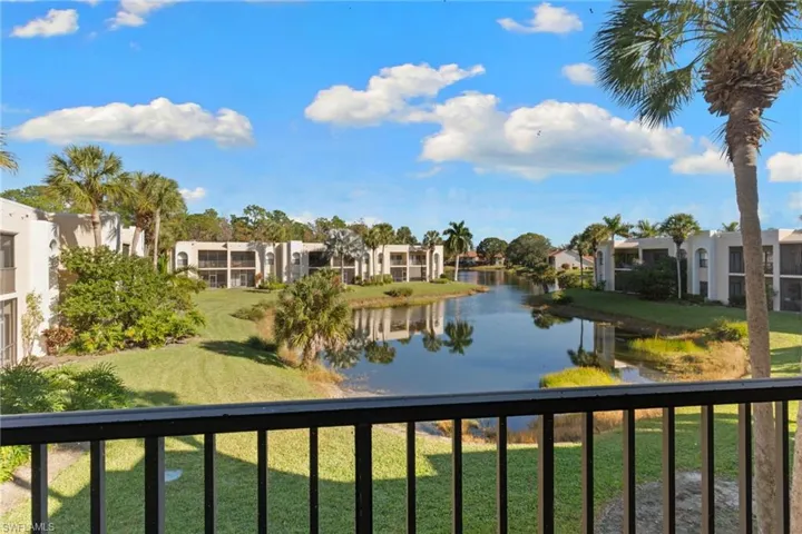 3324  Olympic  DR, Naples, FL 34105