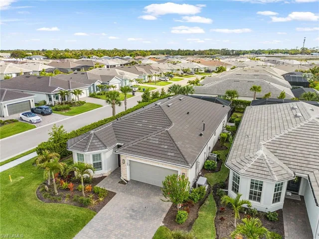 7100 Del Webb Oak Creek Blvd N, North Fort Myers, Florida 33917