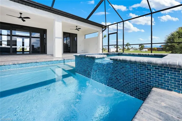 1925 Nw 34th Pl, Cape Coral, Florida 33993