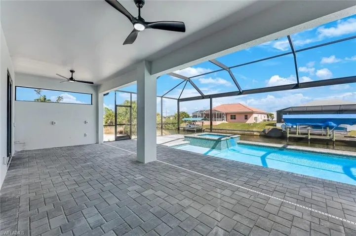 Large lanai plumed for a kitchen