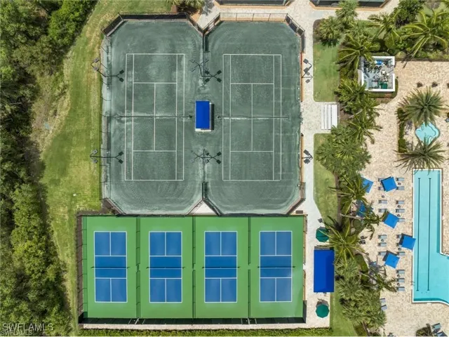 Bird's eye view of a pool area