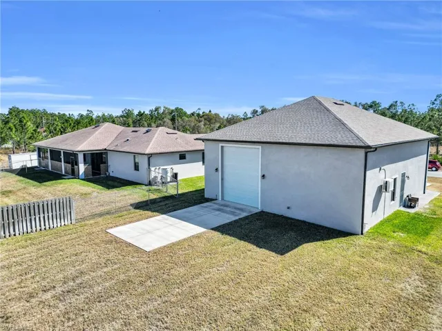 1113  Elegans E ST, Lehigh Acres, FL 33974