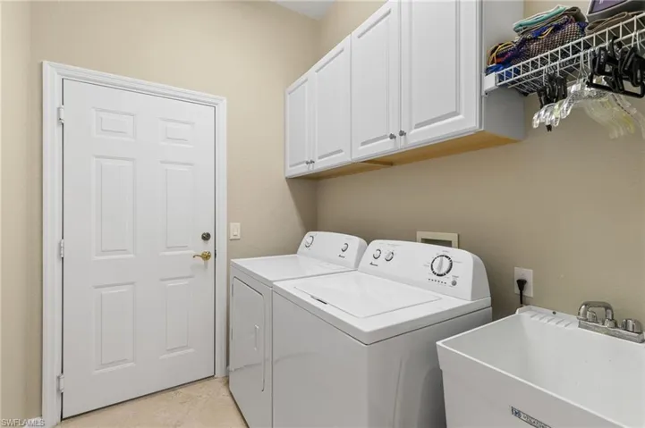 4521  Cardinal Cove  LN, Naples, FL 34114