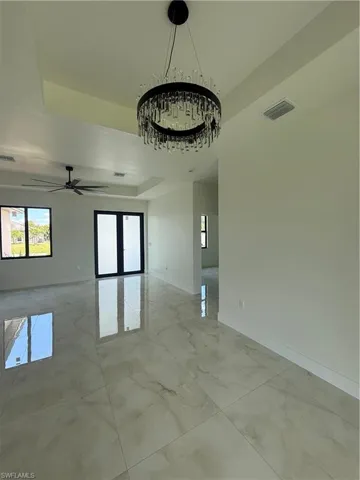 124 Se 2nd Ave, Cape Coral, Florida 33990