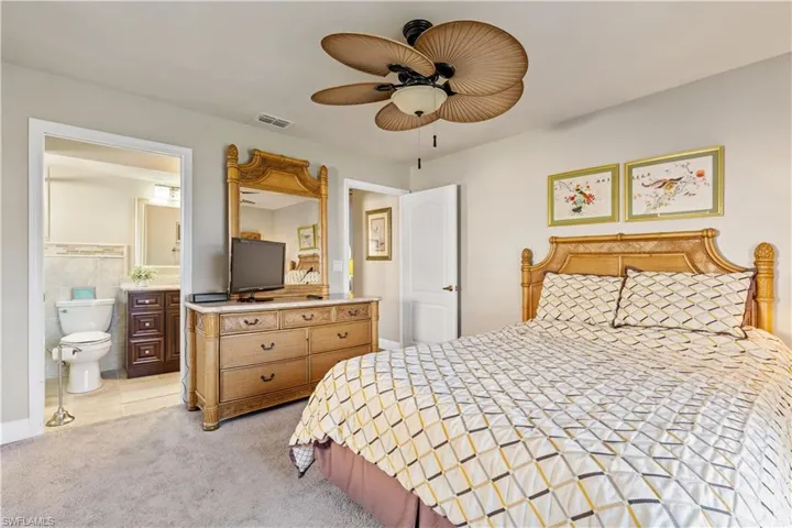 17616  Date Palm  CT, North Fort Myers, FL 33917