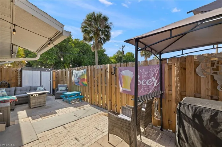 1165  Palm  AVE, North Fort Myers, FL 33903