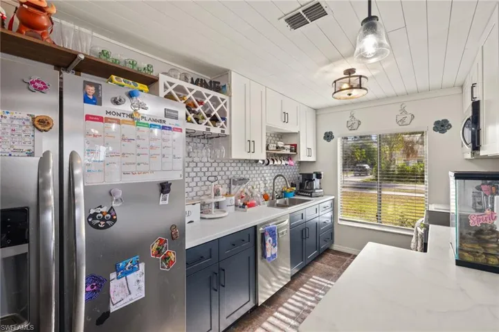 1165  Palm  AVE, North Fort Myers, FL 33903