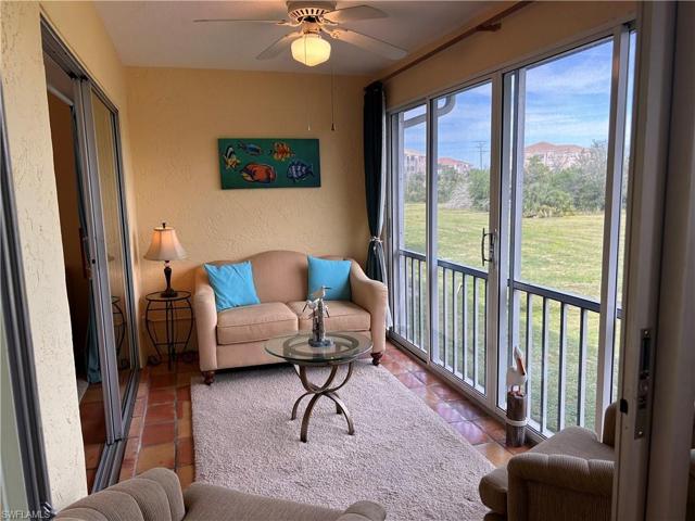 private lanai/flex space