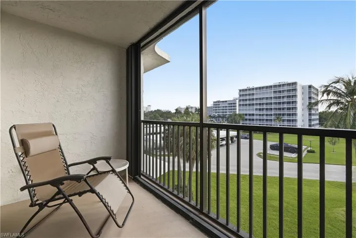 Private Master Balcony