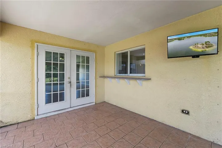 2021 Nw Juanita Pl, Cape Coral, Florida 33993