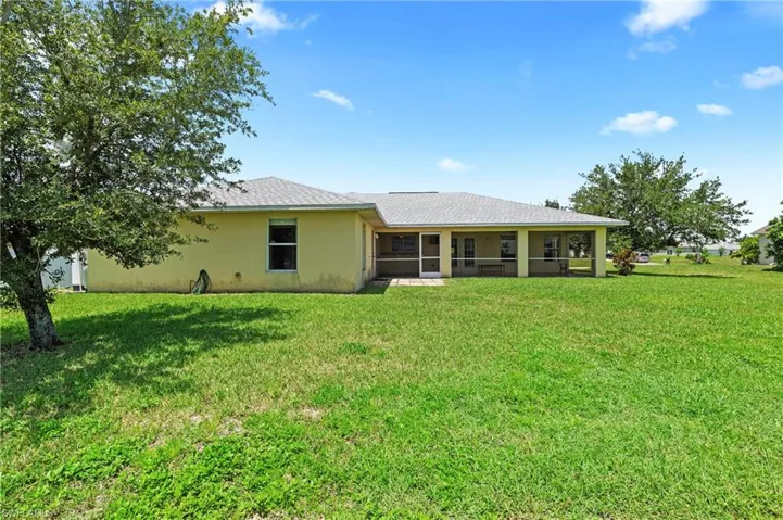 2021 Nw Juanita Pl, Cape Coral, Florida 33993