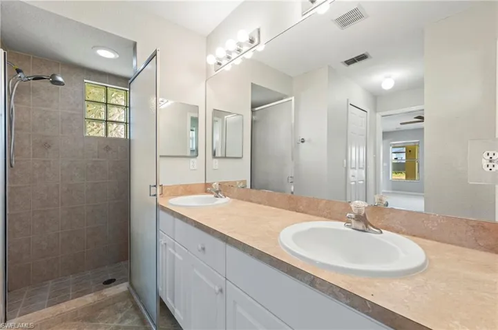 2021 Nw Juanita Pl, Cape Coral, Florida 33993