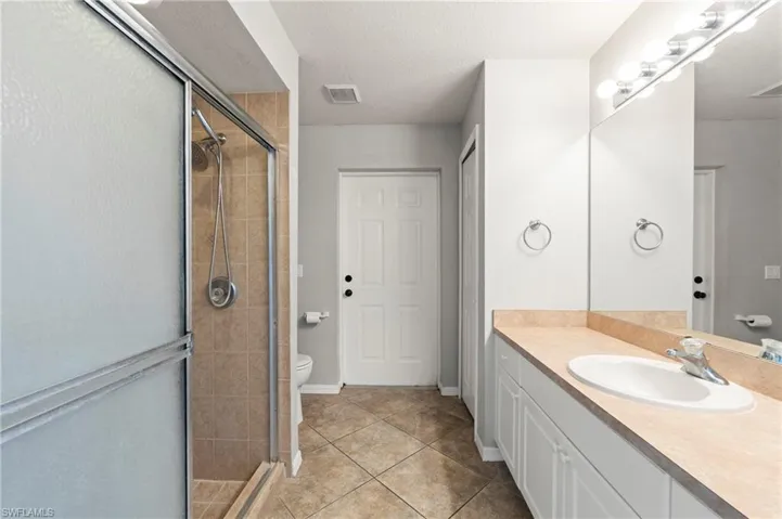 2021 Nw Juanita Pl, Cape Coral, Florida 33993