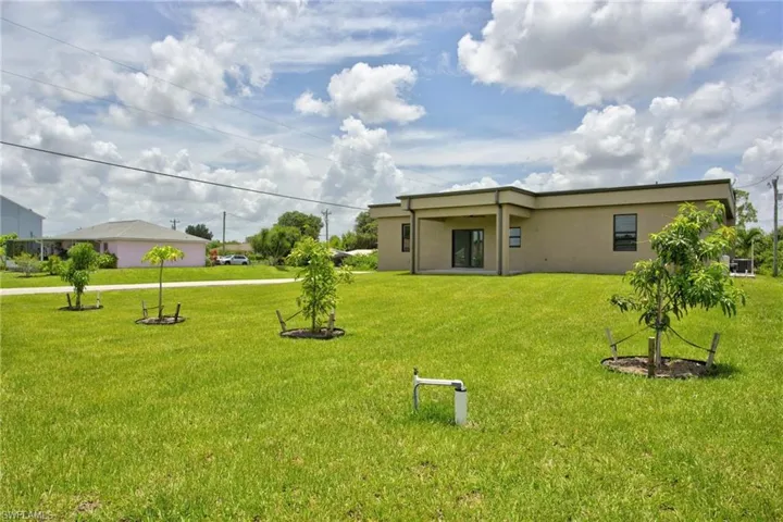 3000 40th St Sw, Lehigh Acres, Florida 33976
