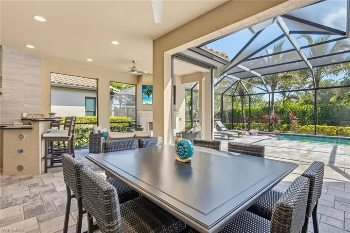 9630 Campanile Cir, Naples, Florida 34114